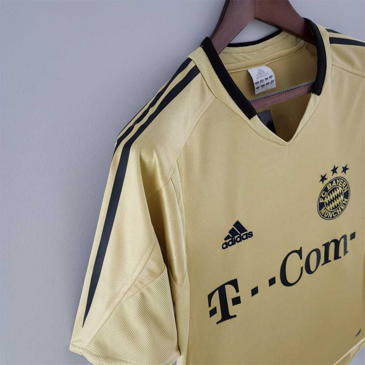 Bayern Munich Away Shirt 2004/05