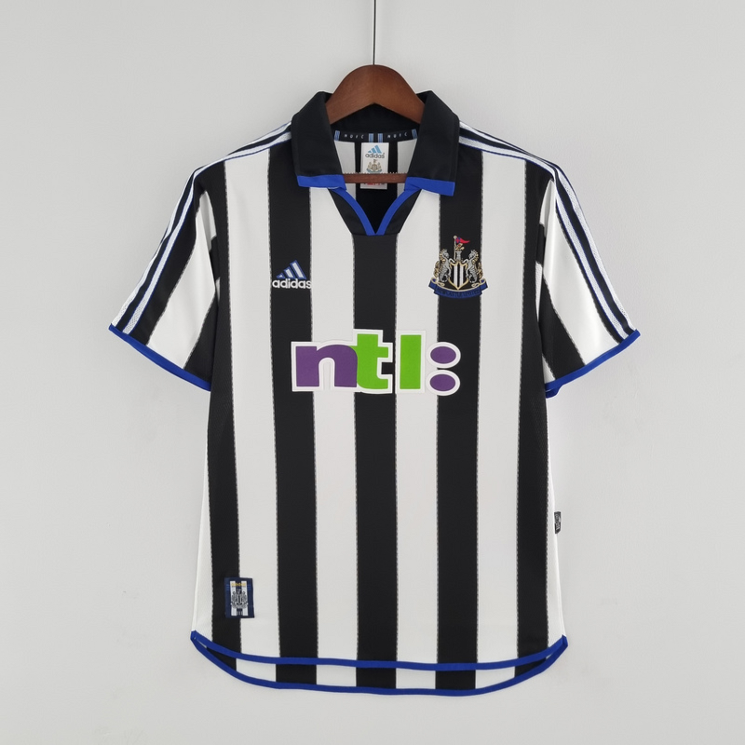 Newcastle United Home Shirt 2000/01