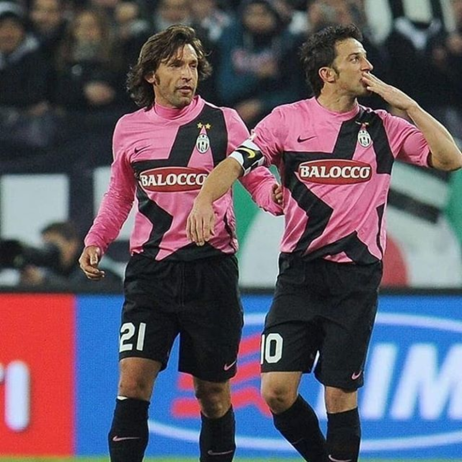 Juventus Away Shirt 2011/12