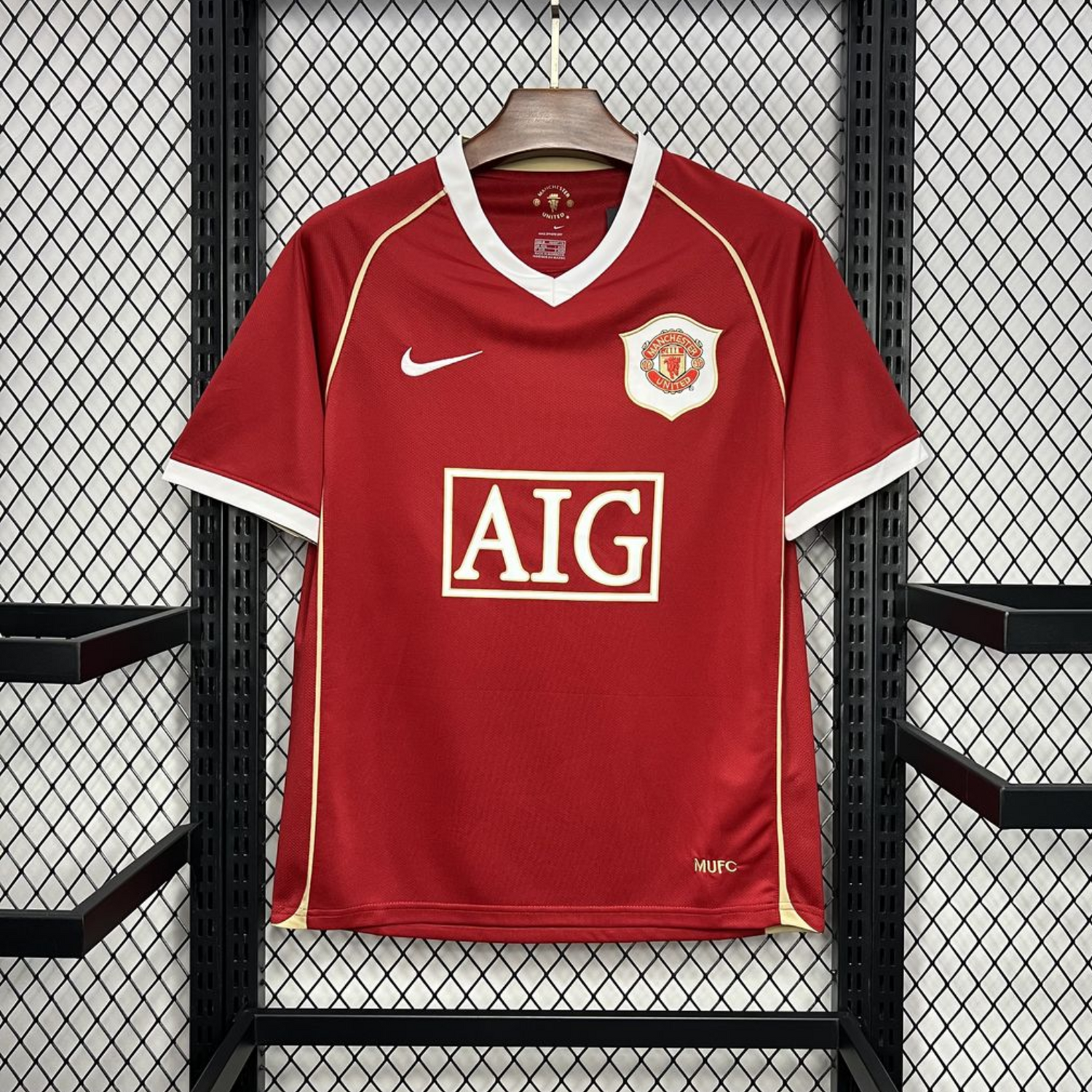 Manchester United Home Shirt 2006/07