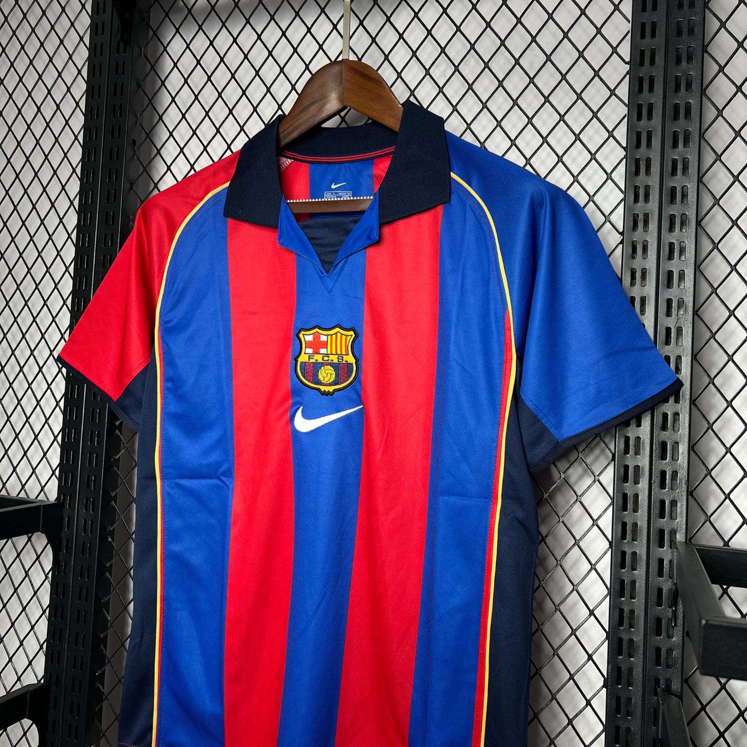Barcelona Home Shirt 2001/02
