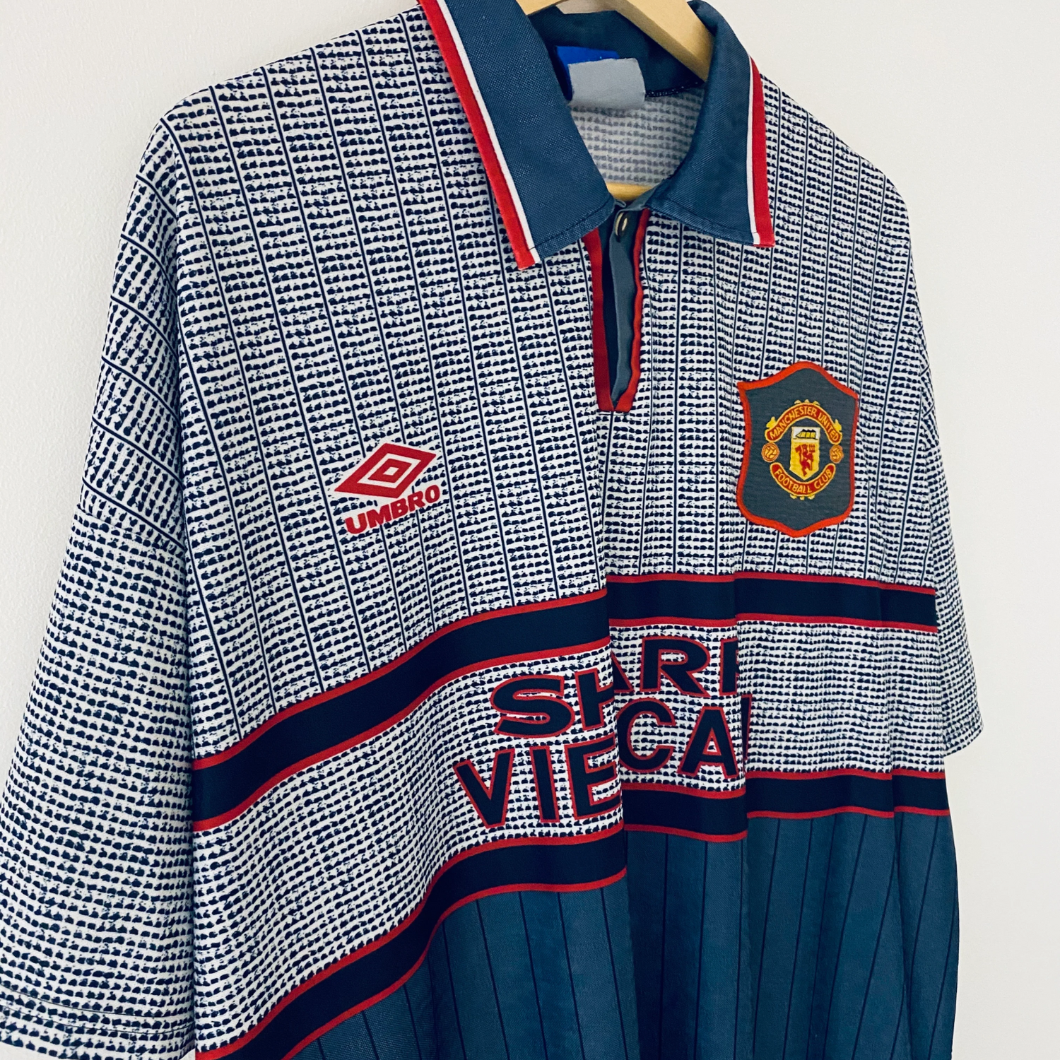Manchester United Away Shirt 1995/96